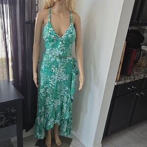 No Boundaries Green Floral 2 Piece Top & Maxi Skirt NWOT XL